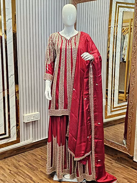 PURE CHINOIN SUIT SET WITH EMBELLISHED HANDWORK OF KATDANA