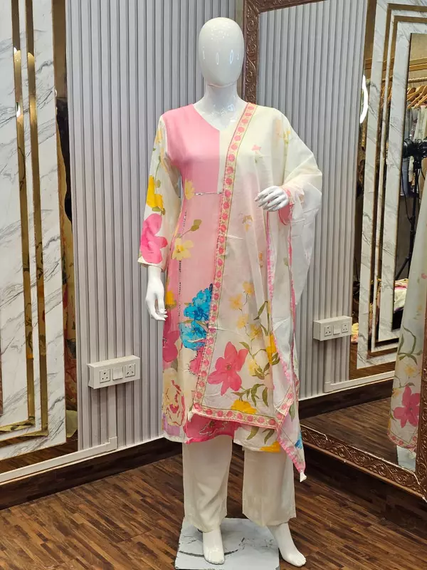 PURE MUL COOTTON SUIT SET WITH FLORAL PRINTED HIGHLIGHT HANDWORK  PINK