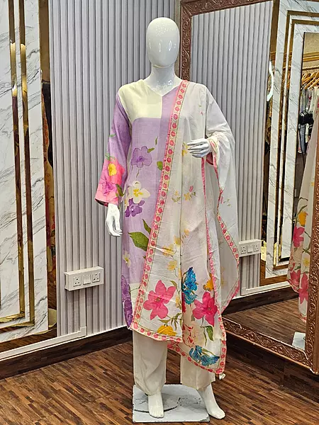 PURE MUL COOTTON SUIT SET WITH FLORAL PRINTED HIGHLIGHT HANDWORK