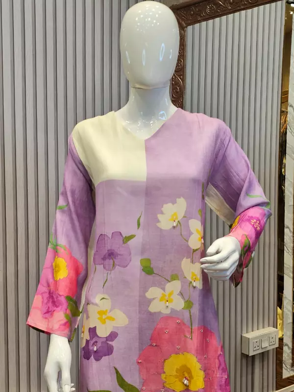 PURE MUL COOTTON SUIT SET WITH FLORAL PRINTED HIGHLIGHT HANDWORK