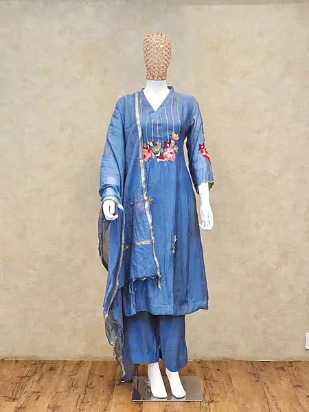 PURE COTTON SUIT WITH EMBROIDARY